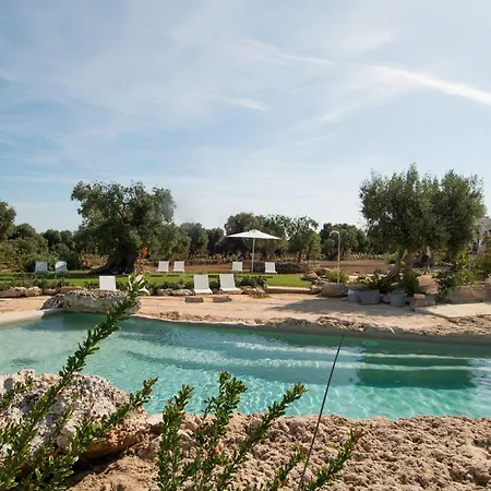 Masseria San Francesco 度假村 3*