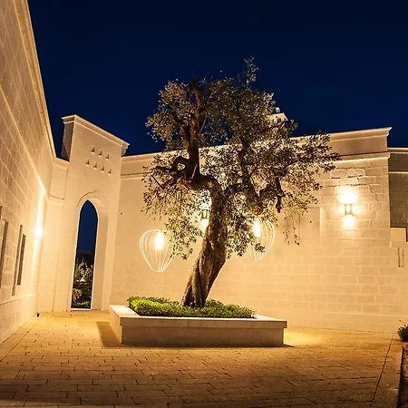 Masseria San Francesco 度假村 3*